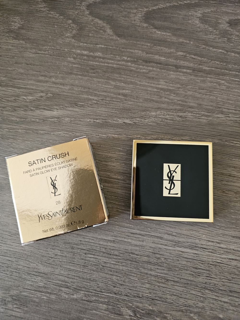 YSL Satin Crush Eyeshadow #28 Jawd1E – Uncomforming Taupe Metallic NEW